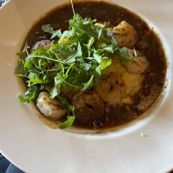 Hemingway's Tavern - Shrimp and grits - New American Near Me - Melbourne, Florida Hemingway's Tavern - Shrimp and grits - New American Near Me - Melbourne, Florida