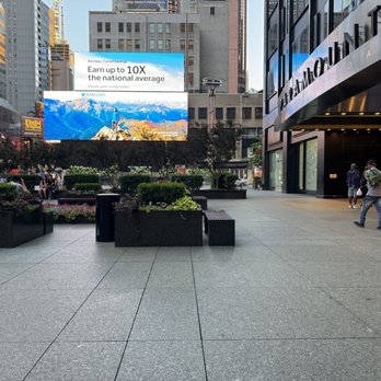 1. Paramount Plaza