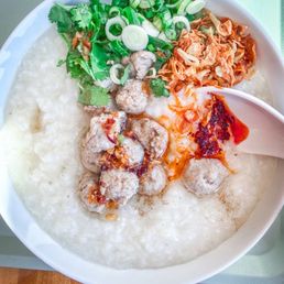 Congee with pork meatballs Congee with pork meatballs