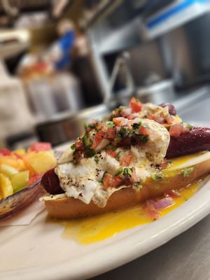 Lynn's Table by null