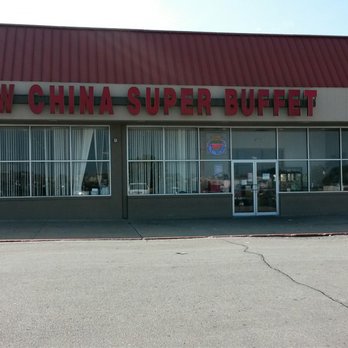 New China Super Buffet - the front of the restaurant - Chinese Near Me - St. Joseph, Missouri