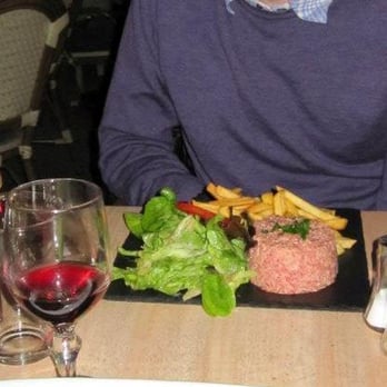 Bar Le Galion - Steak tartare - i actually enjoy raw meat now! - Restaurants Near Me - Beaune, 21 Bar Le Galion - Steak tartare - i actually enjoy raw meat now! - Restaurants Near Me - Beaune, 21