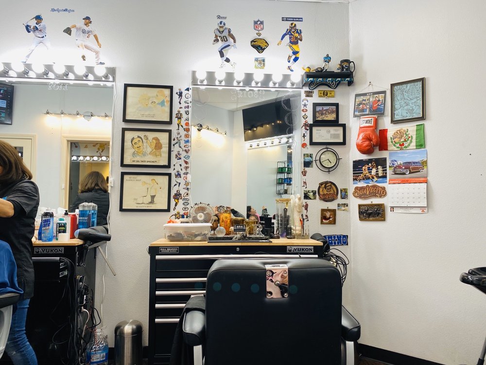 YCR Barber Studio Logo