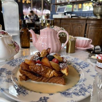 Little Hen - French toasts - Breakfast & Brunch Near Me - Miami, Florida Little Hen - French toasts - Breakfast & Brunch Near Me - Miami, Florida