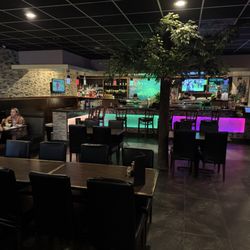 Tokyo Hibachi & Sushi - Seating area