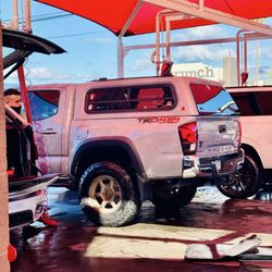 Cave Creek Car Wash - Shiny happy Taco!!!