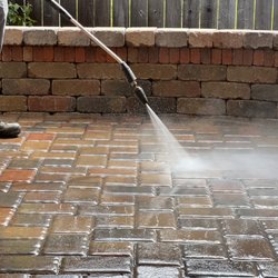 Gonzalez Scapeworks - stripping sealer residue from pavers