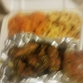 Tasties - Lemon pepper wings. Sorry for the blurriness. Very good, but very tangy - Soul Food Near Me - Philadelphia, Pennsylvania Tasties - Lemon pepper wings. Sorry for the blurriness. Very good, but very tangy - Soul Food Near Me - Philadelphia, Pennsylvania