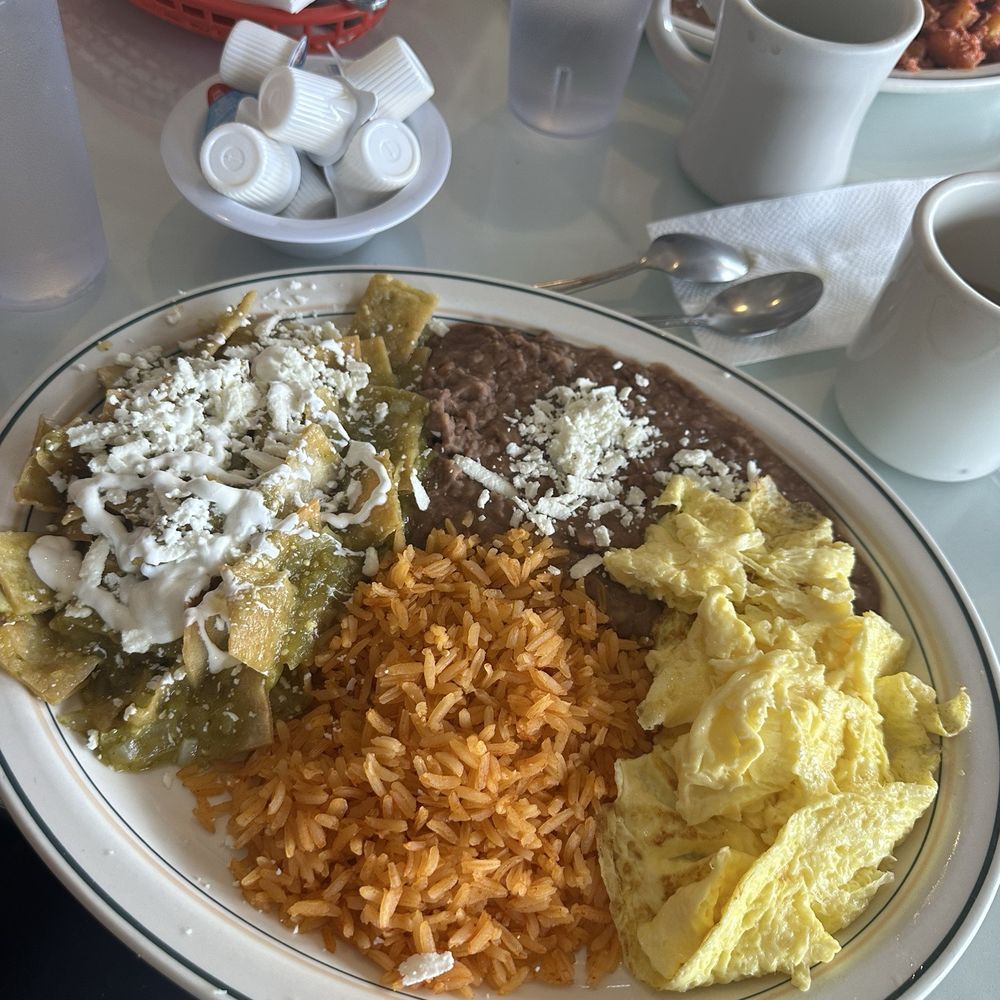 Flo's Coffee Shop - Green chilaquiles - Breakfast & Brunch Near Me - Azusa, California