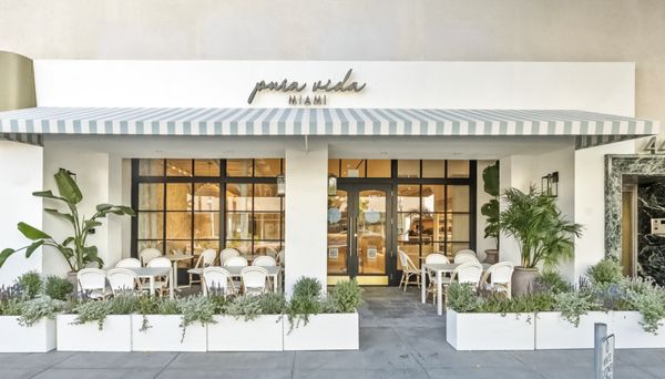 Pura Vida Miami by null