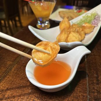 Pho Thai - Crab Rangoon - Vietnamese Near Me - New Haven, Connecticut