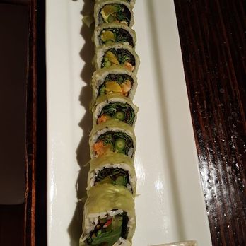 Jieyi Sushi - Vegetarian Roll - Japanese Near Me - Chicago, Illinois