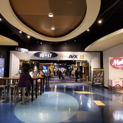 Top 10 Best Movie Theater With Couches In Toronto On Last