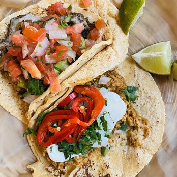 Doña - Tinga Pollo & Carnitas Tacos - Mexican Near Me - Oakland, California