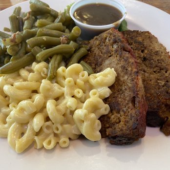 MacGregor Draft House - Meatloaf with Mac 'N Cheese and green beans - Sports Bars Near Me - Cary, North Carolina MacGregor Draft House - Meatloaf with Mac 'N Cheese and green beans - Sports Bars Near Me - Cary, North Carolina