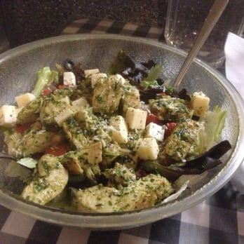 DeFazio's - Amazing chicken pesto salad - Pizza Near Me - Troy, New York