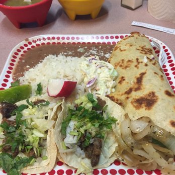 El Noa Noa - Quesadilla & Taco plate...AMAZING! We love that everything is made fresh. - Mexican Near Me - Wapato, Washington