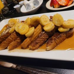 Lounge 2wenty Thre3 - Bananas foster French toast custom special