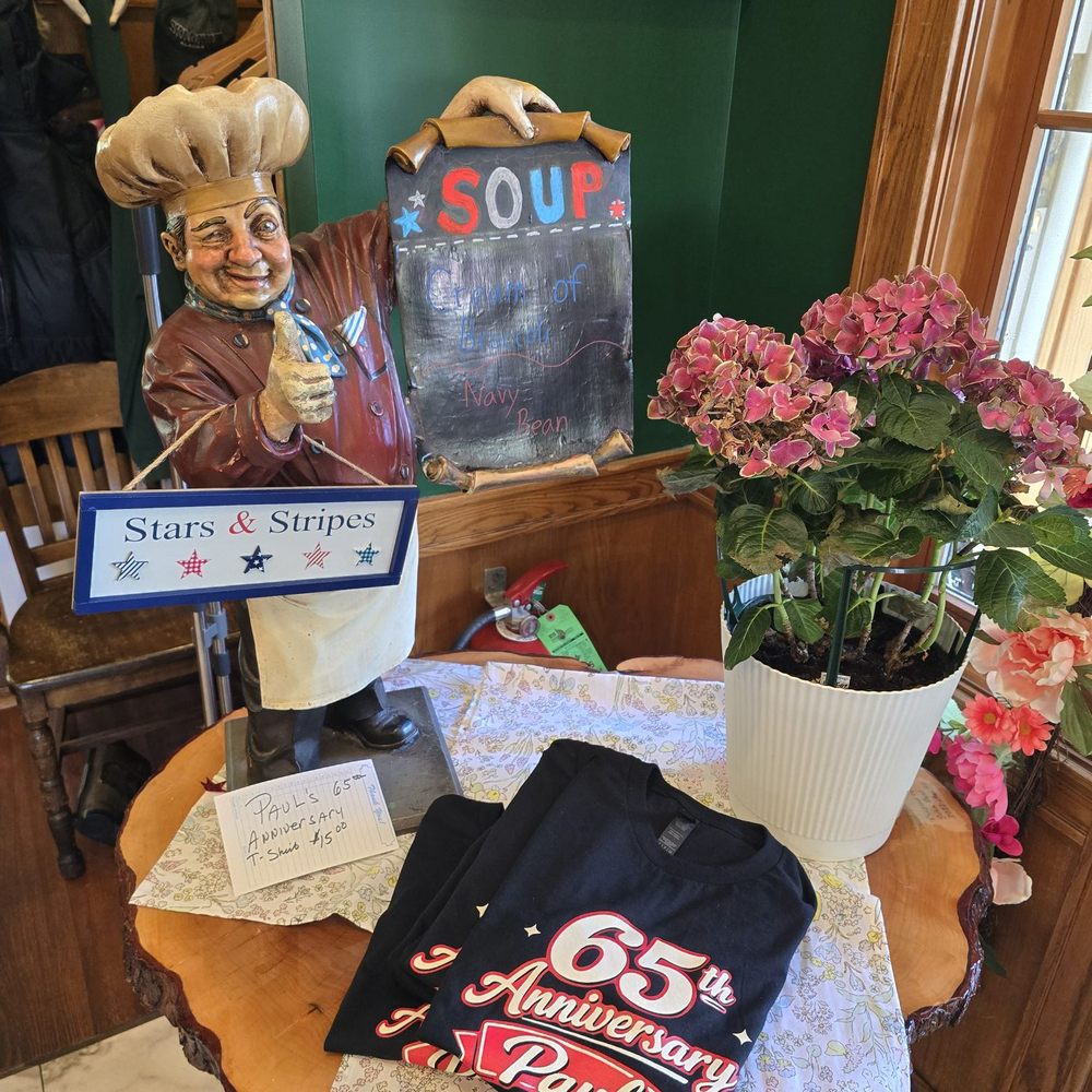 Paul's Family Restaurant - American Near Me - Elgin, Illinois