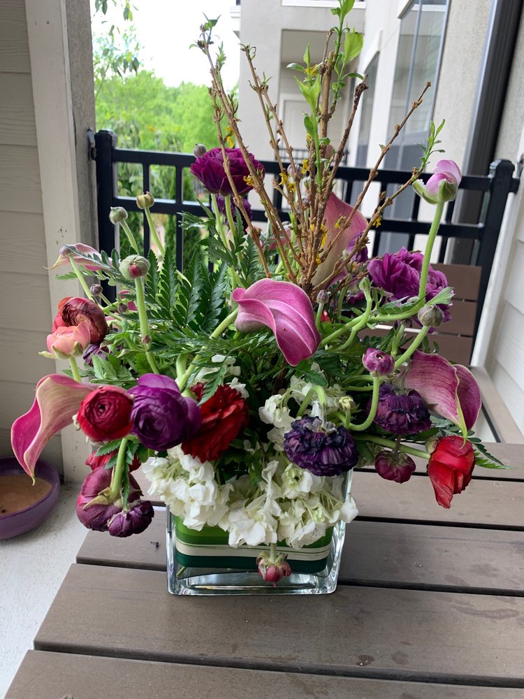 BOTANY BAY FLORIST Updated April 2024 10 Photos & 18 Reviews 6068