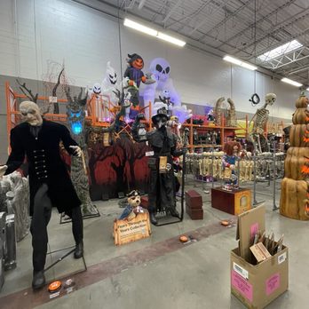 The Home Depot - Nurseries & Gardening Near Me - Quincy, Massachusetts
