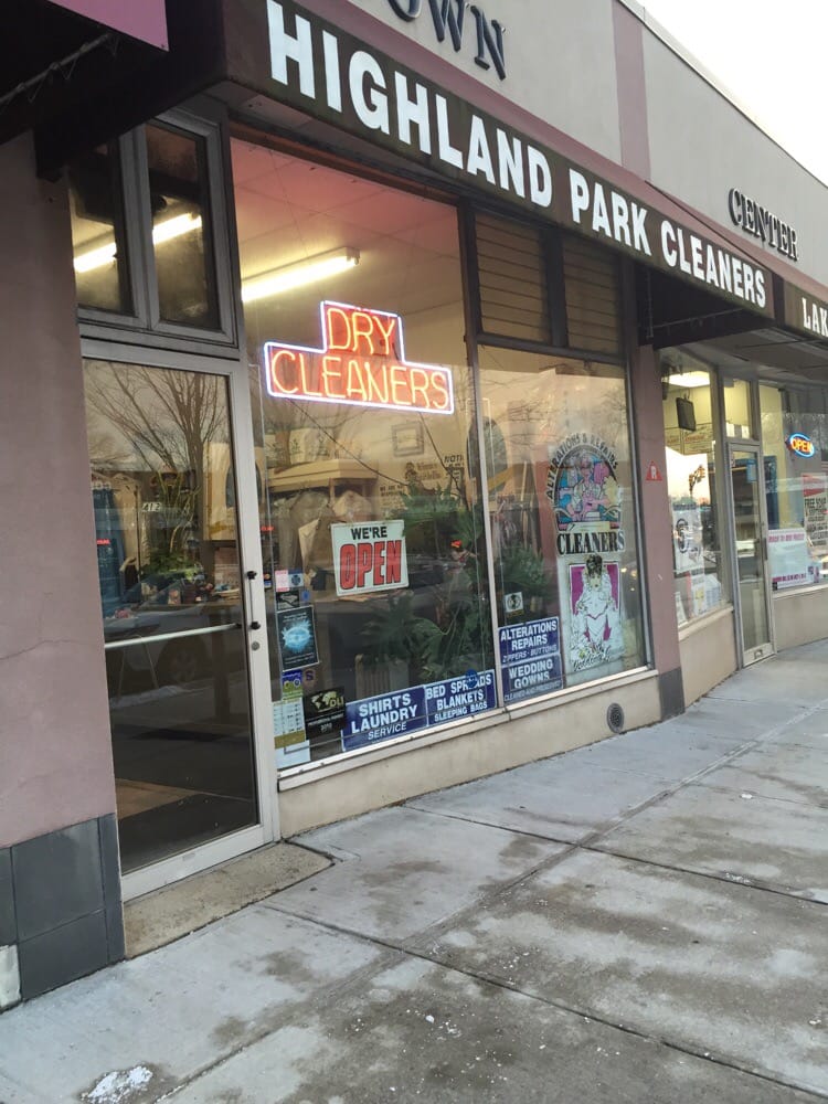 HIGHLAND PARK CLEANERS Updated August 2024 14 Reviews 412 Raritan