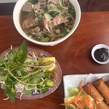 Pho Huong Que - 1. Special Combo - Pho Dac Biet - Vietnamese Near Me - Oakland, California Pho Huong Que - 1. Special Combo - Pho Dac Biet - Vietnamese Near Me - Oakland, California