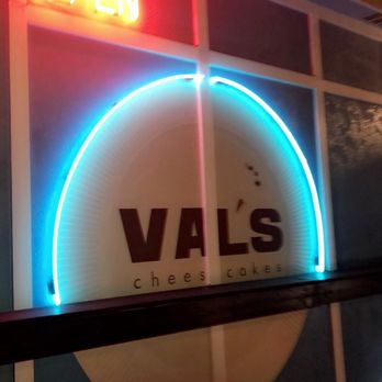 Val's Cheesecakes - Desserts Near Me - Dallas, Texas Val's Cheesecakes - Desserts Near Me - Dallas, Texas