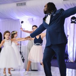 Charizma Entertainment - Celebrating with the little ones at a wedding!