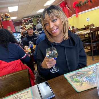 Hugo's Restaurant - The atmosphere - Latin American Near Me - Rahway, New Jersey Hugo's Restaurant - The atmosphere - Latin American Near Me - Rahway, New Jersey