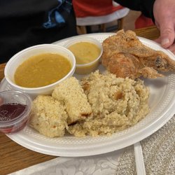 Rutledge Cafe - Lunch special fried chicken, dressing, creamed corn, giblet gravy, cornbread