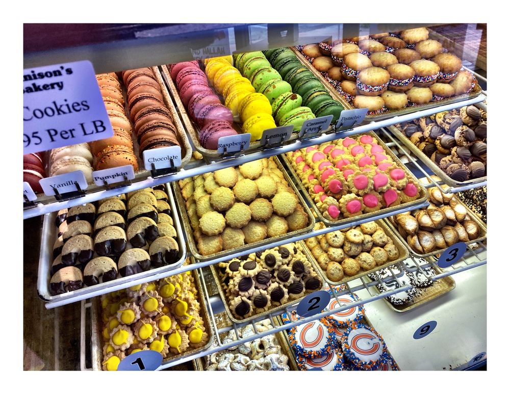 BENNISON’S BAKERY 514 Photos & 547 Reviews 1000 Davis St, Evanston