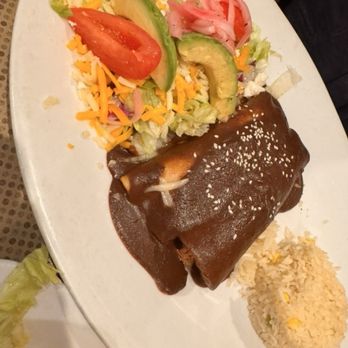 Salsa Tex Mex - Chicken Pollo en Mole - Mexican Near Me - Allen, Texas
