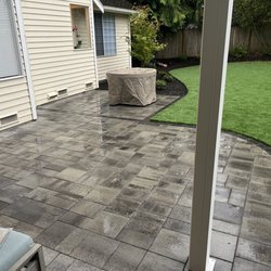 Saltos Landscaping - New Catalina Grana 'Rio' patio & turf