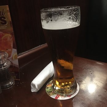 Ruby Tuesday - Yuengling is an ok sub for the empty Sam Adams. - American Near Me - Philadelphia, Pennsylvania