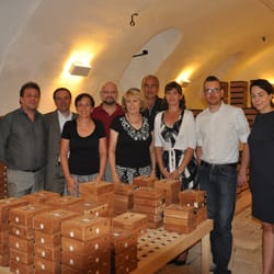 Max Zechbauer - Besuch des Zechbauer-Teams im Head Office Schloß Hochdorf von Laura Chavin Cigars