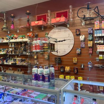 TOBACCO & VAPE PALACE - CLOSED - Updated May 2026 - 42 Photos - 6440  Richmond Hwy, Alexandria, Virginia - Head Shops - Phone Number