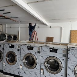 So Clean Laundromat