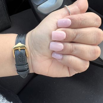 Skyland Nail Bar - Full set gel - Nail Salons Near Me - Alexandria, Virginia