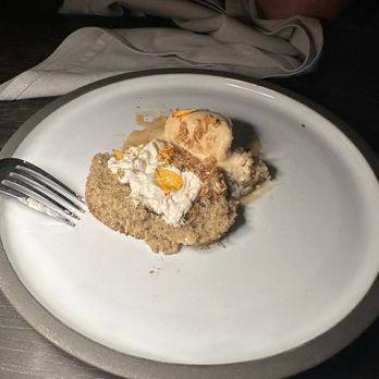 7 Adams - Banana bread dessert - American Near Me - San Francisco, California 7 Adams - Banana bread dessert - American Near Me - San Francisco, California