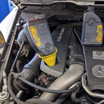 Repair Zone - Oil change. They lined the bottles up for me lol. - Auto Repair Near Me - North Hollywood, California