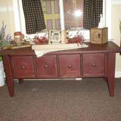 Country Charm Furnishings - 4-Drawer Coffee Table in Red