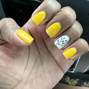 Capucci Nails - Acrylic with gel overlay - Nail Salons Near Me - Tampa, Florida Capucci Nails - Acrylic with gel overlay - Nail Salons Near Me - Tampa, Florida