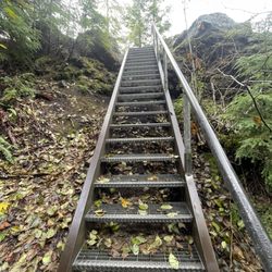 Lava Canyon - A lot of stairs so be prepared