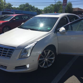 Enterprise Rent-A-Car - Cadillac XTS - Car Rental Near Me - Wallingford, Connecticut