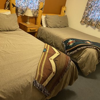 Foothills Lodge - Hotels Near Me - South Fork, Colorado