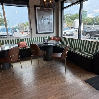 Beach Weekend Coffee - More seating with outlets - Coffee & Tea Near Me - Fort Walton Beach, Florida