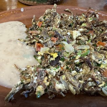 La Cocina de Doña Esthela - Machaca con huevos - Mexican Near Me - Valle de Guadalupe, BCN