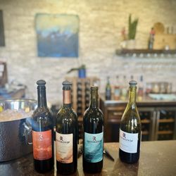 Restoration Vineyards - Inside Tasting Room