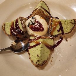 Pistachio tartufo Pistachio tartufo